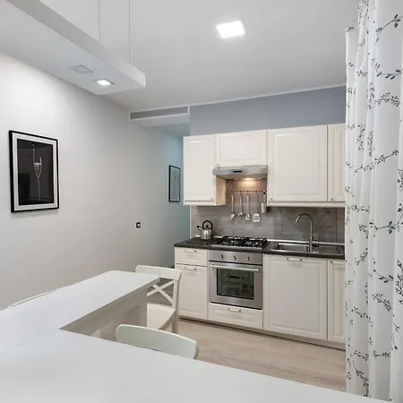 Son Blanc Apartment